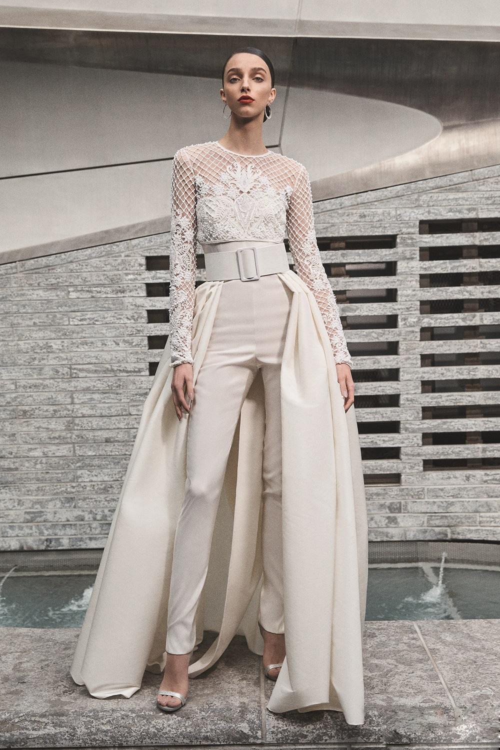 Lace Jumpsuit Ivory Beach Wedding Dresses With Detachable Train Jewel Neck Long Sleeves Bridal Gowns A Line Beaded Satin Robe De Marie