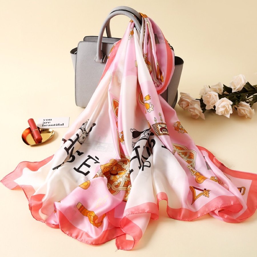 New designer brand scarf silk scarf fashion men and women luxury 4 season shawl scarf size about 180x90cm 4 Yan free shipping, Blue;gray
New designer brand scarf silk scarf fashion men and women luxury 4 season shawl scarf size about 180x90cm 4 Yan free shipping, Blue;gray