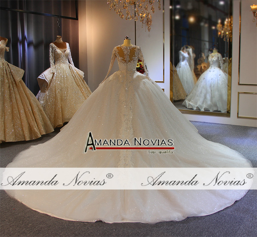 High Neck Crystal Lace Ball Wedding Dresses Muslim Long Sleeves Open Back Plus Size Bridal Gown Real Pictures