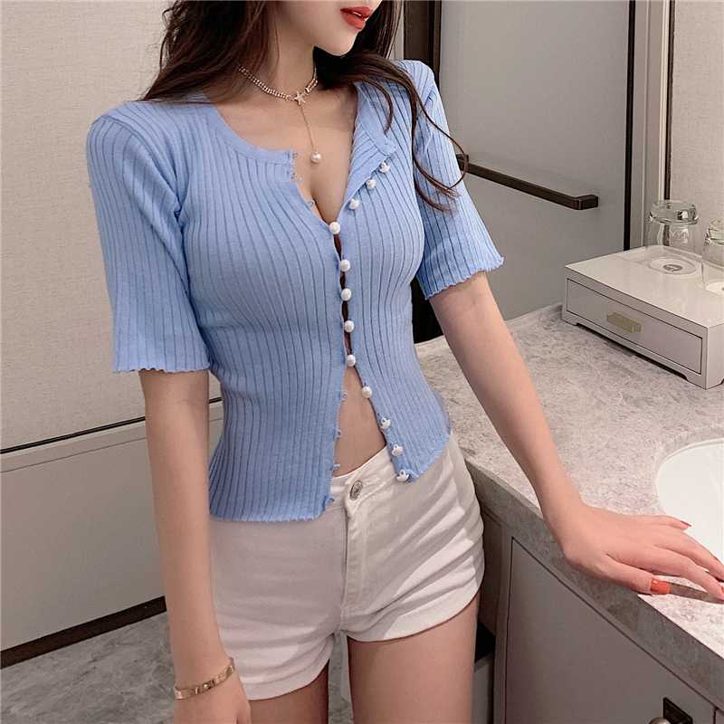 2020 Summer T Shirt Women Short Sleeve pearls blue knitted tshirt korean sexy crop Tops t shirt femme camisetas mujer, As pic 
2020 Summer T Shirt Women Short Sleeve pearls blue knitted tshirt korean sexy crop Tops t shirt femme camisetas mujer, As pic