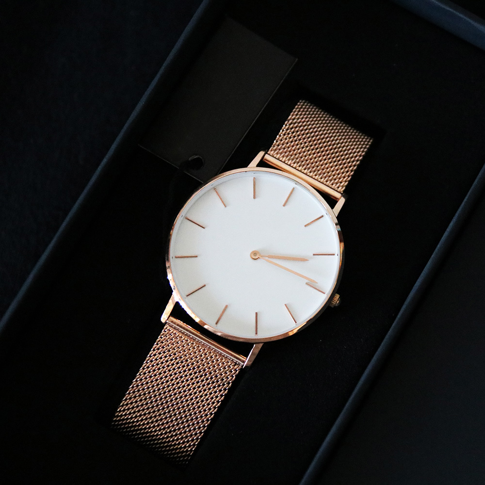 Best Version 36mm Women Watch Ladies Luxury Designer Watch Men Fashion Wristwatches relogio masculino Wholesale Dropshipping Supported, 36mm black face silver black strap
Best Version 36mm Women Watch Ladies Luxury Designer Watch Men Fashion Wristwatches relogio masculino Wholesale Dropshipping Supported, 36mm black face silver black strap