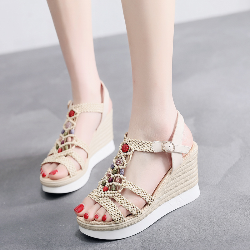 2020 hemp rope high heel thick bottom sandals women's shoes slope heel National style woven beaded shoes, 2085 beige 5.5
2020 hemp rope high heel thick bottom sandals women's shoes slope heel National style woven beaded shoes, 2085 beige 5.5