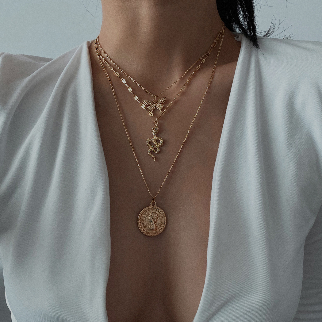 Fashion Punk Style Gold Silver with Coin Snake Butterfly-shaped Pendant Multi-layer Chain Necklace for Women Party Jewelry
Fashion Punk Style Gold Silver with Coin Snake Butterfly-shaped Pendant Multi-layer Chain Necklace for Women Party Jewelry