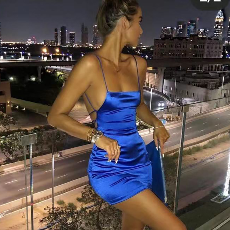 Summer Strap Mini Satin Dress Women Sexy Backless Cross Bandage Bodycon Party Dress Pleated Stretch Short Club, Black
Summer Strap Mini Satin Dress Women Sexy Backless Cross Bandage Bodycon Party Dress Pleated Stretch Short Club, Black