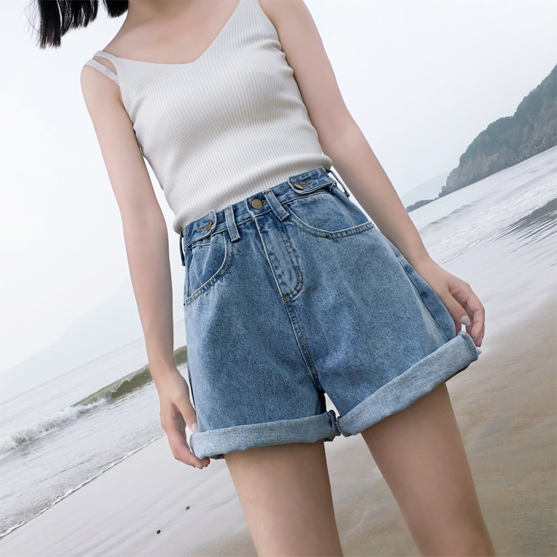 Women' Denim Shorts Summer High Waist Elastic Waist Harem Shorts Jeans for Women Loose Retro Wide Leg Female Casual, Brown
Women' Denim Shorts Summer High Waist Elastic Waist Harem Shorts Jeans for Women Loose Retro Wide Leg Female Casual, Brown