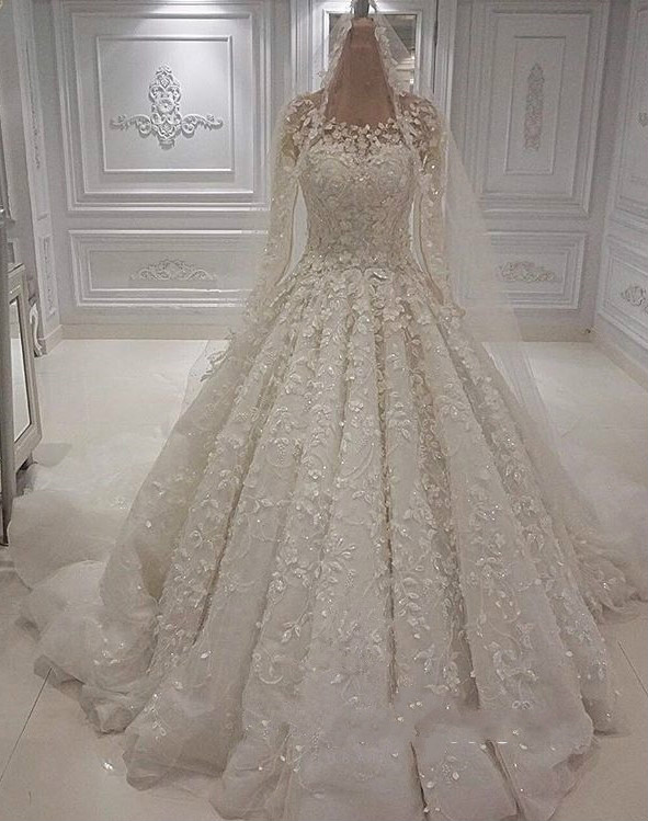 2019 Luxury Wedding Dresses Jewel Neck Lace 3D Floral Appliqued Bead Long Sleeve Bridal Gowns Sweep Train Custom Church Wedding Dress