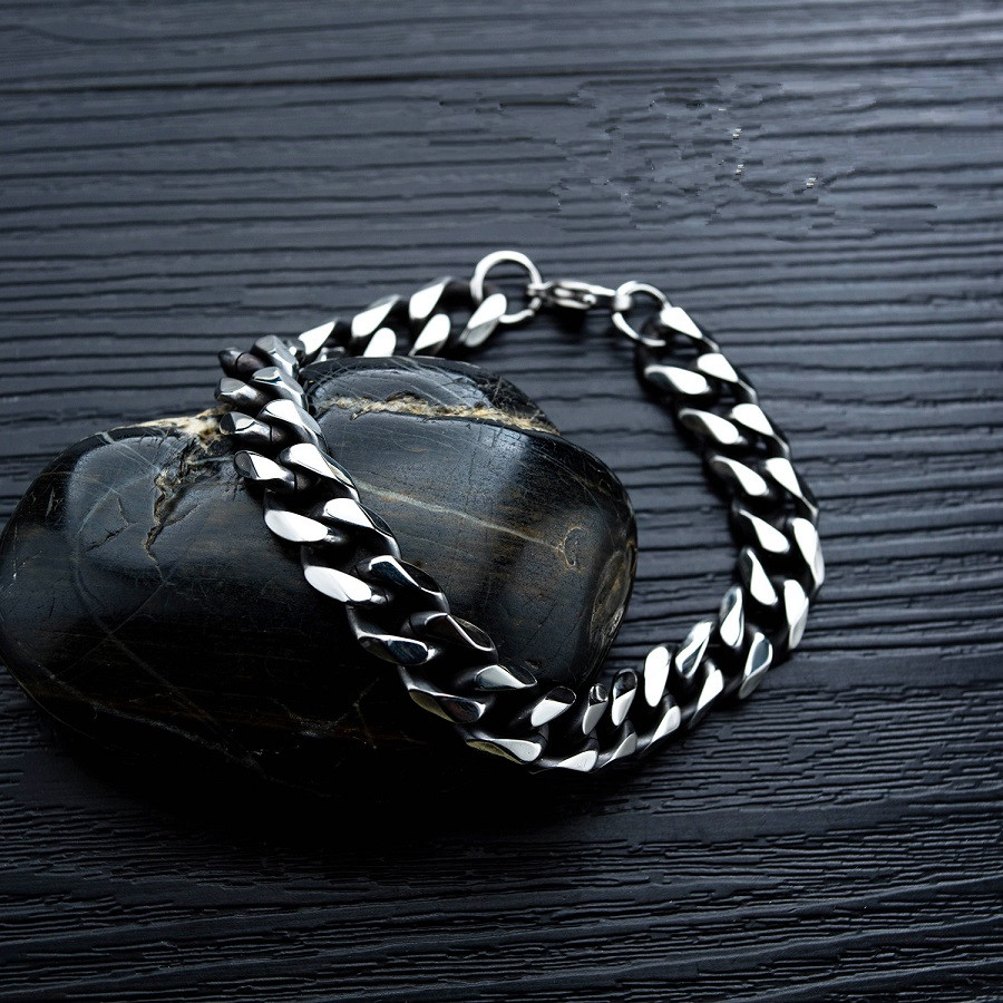 New Fashion Men Charm Chunky Chain Link Bracelet Stainless Steel Hip Hop Jewelry Punk Mens Silver Color Snake Chain Bracelet Bangles For Men
New Fashion Men Charm Chunky Chain Link Bracelet Stainless Steel Hip Hop Jewelry Punk Mens Silver Color Snake Chain Bracelet Bangles For Men