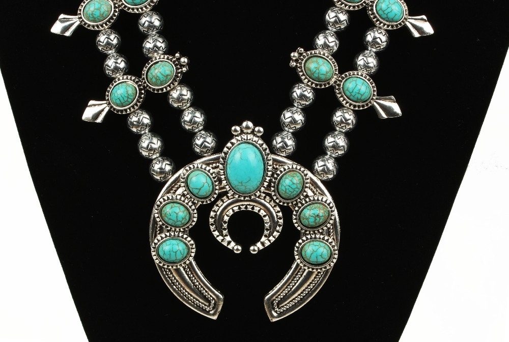 selling Pumpkin flower necklace Vintage silver stone squash blossom N21789 V191128