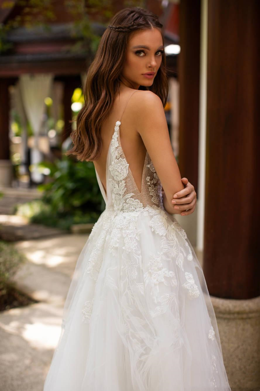 berta wedding dresses deep v neck lace appliqued a line backless abiti da sposa sweep train bohemian beach bridal gowns