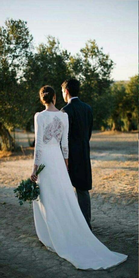 vintage Long Sleeve Country Wedding Dress 2019 V Neck Lace Spandex Elegant A Line Sweep Train Modest Design Bridal Gowns Custom Size