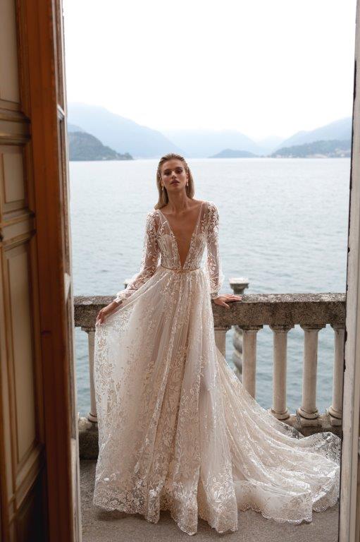 julie vino beach wedding dresses long sleeves lace backless sexy wedding gowns deep v neck bride dress vestido de novia
