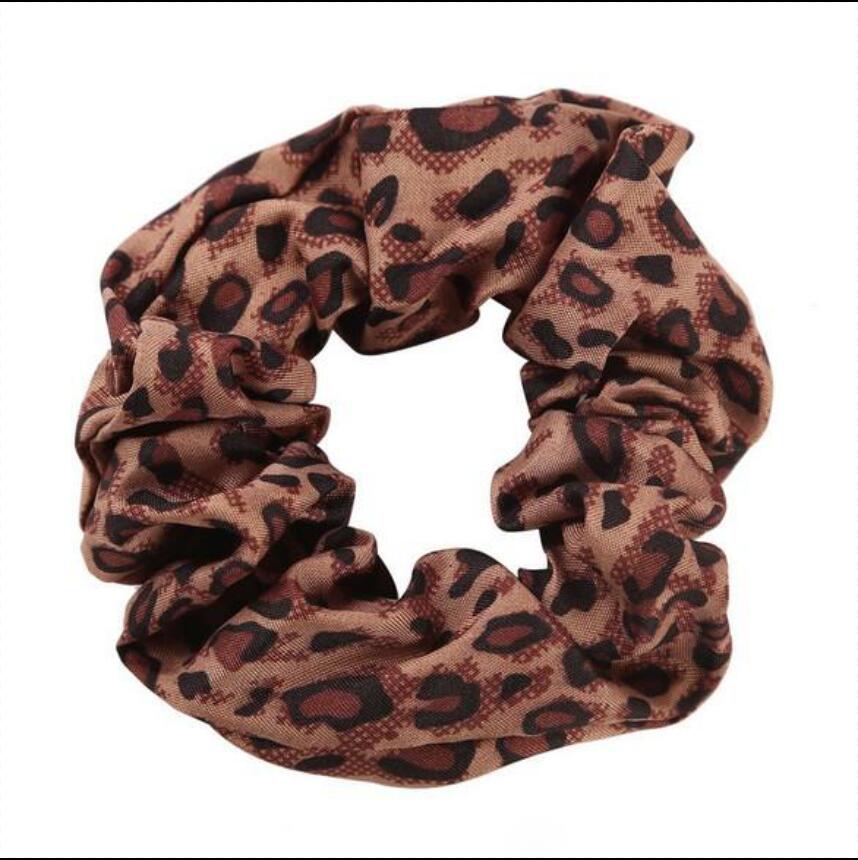 Girls Leopard Scrunchies for Hair Animal Print Chiffon Scrunchy Hair Cheetah Scrunchies for Hair Elastic Bobbles Ties Bands Scrunchie