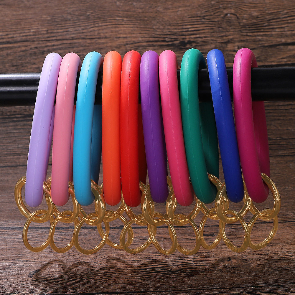 Wholesale- fashion ins designer cute lovely silicone rubber convenient key ring bangle bracelet for woman
Wholesale- fashion ins designer cute lovely silicone rubber convenient key ring bangle bracelet for woman