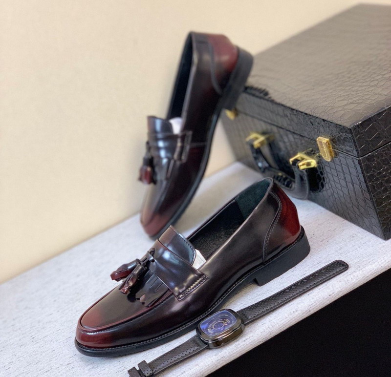 New Arrivals 2020 Men Tassel Dress Shoes Fashion Black Brown Genuine Leather Oxfords Mens Loafers Business Wedding Shoes 38-44
New Arrivals 2020 Men Tassel Dress Shoes Fashion Black Brown Genuine Leather Oxfords Mens Loafers Business Wedding Shoes 38-44