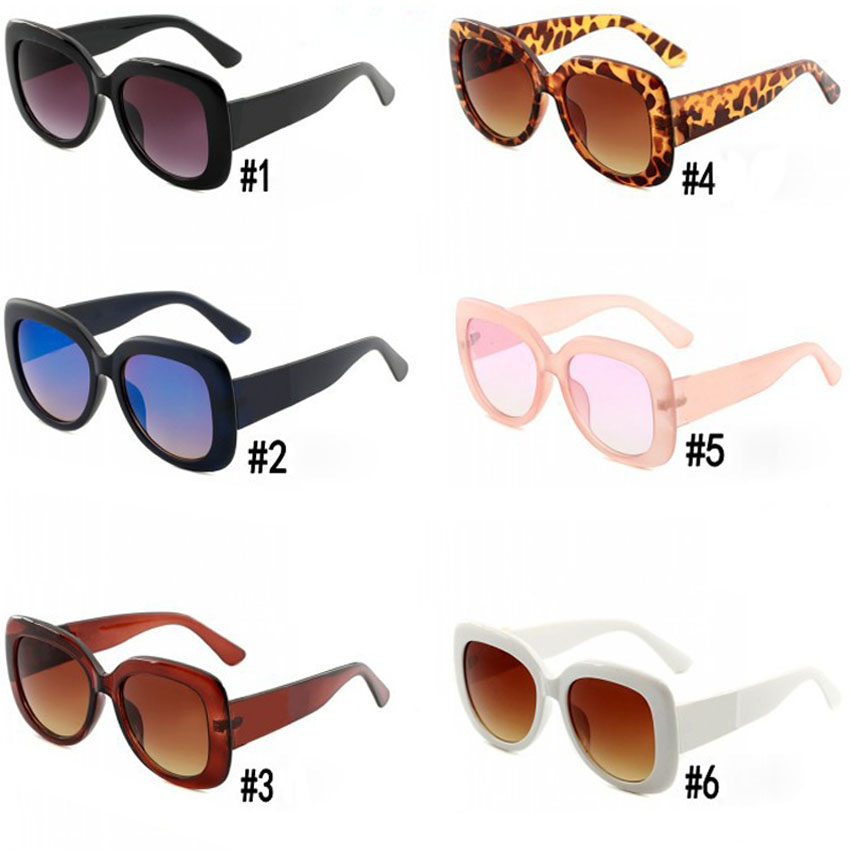Trendy Fashion Sunglasses Large Frame Sunglasses for Women and Men UV400 Protection Eyewear Glasses 6 Colors Sunshades
Trendy Fashion Sunglasses Large Frame Sunglasses for Women and Men UV400 Protection Eyewear Glasses 6 Colors Sunshades