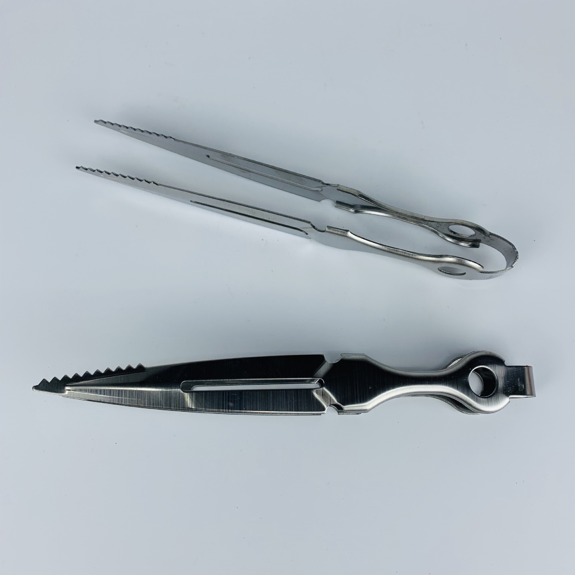 Germany Stainless Steel Hookah Shisha Tongs Smoking Shisha Accessories Tongs Free Shipping TNT DHL Have In Stock
Germany Stainless Steel Hookah Shisha Tongs Smoking Shisha Accessories Tongs Free Shipping TNT DHL Have In Stock