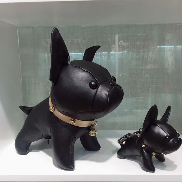 Designer Shoulder Bag Luxury Bags Pendant Pig Keychain Pooh Bear Fashion Bag Designer purse Clutch Messenger Bag Accessories Law Dog, Black;red
Designer Shoulder Bag Luxury Bags Pendant Pig Keychain Pooh Bear Fashion Bag Designer purse Clutch Messenger Bag Accessories Law Dog, Black;red