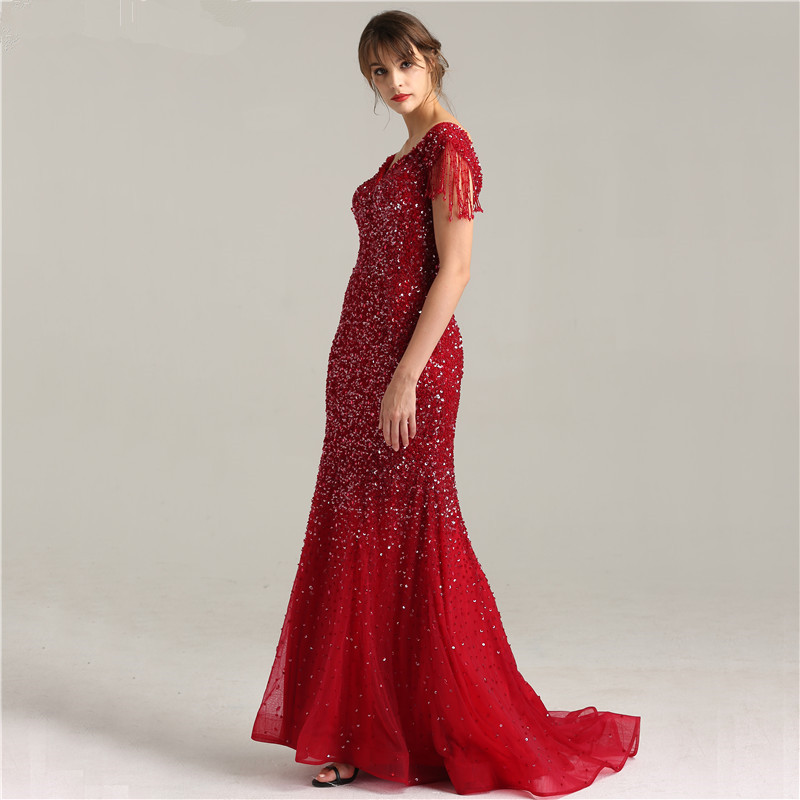 Red Tulle Mermaid Prom Dresses Beads Formal Evening Gowns V Neck Floor Length Sequins Cap Sleeves Party Dress