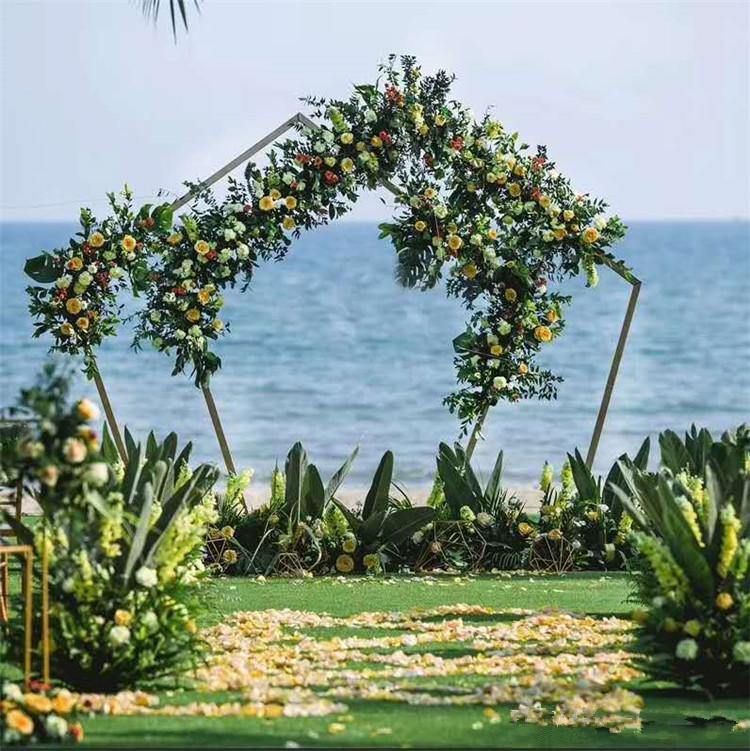 2020 Wedding Wrought Iron Backdrop Stand Geometry Pentagon Road Lead Metal Arch Flowers Shelf For Wedding Party Decoration