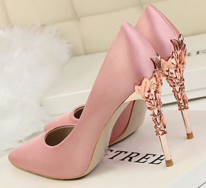 YEELOCA 2020 pumps Ladies shoes 2018 sexy pointed toe a001 thin heels 7 colors wedding shoes VC082, Beige
YEELOCA 2020 pumps Ladies shoes 2018 sexy pointed toe a001 thin heels 7 colors wedding shoes VC082, Beige