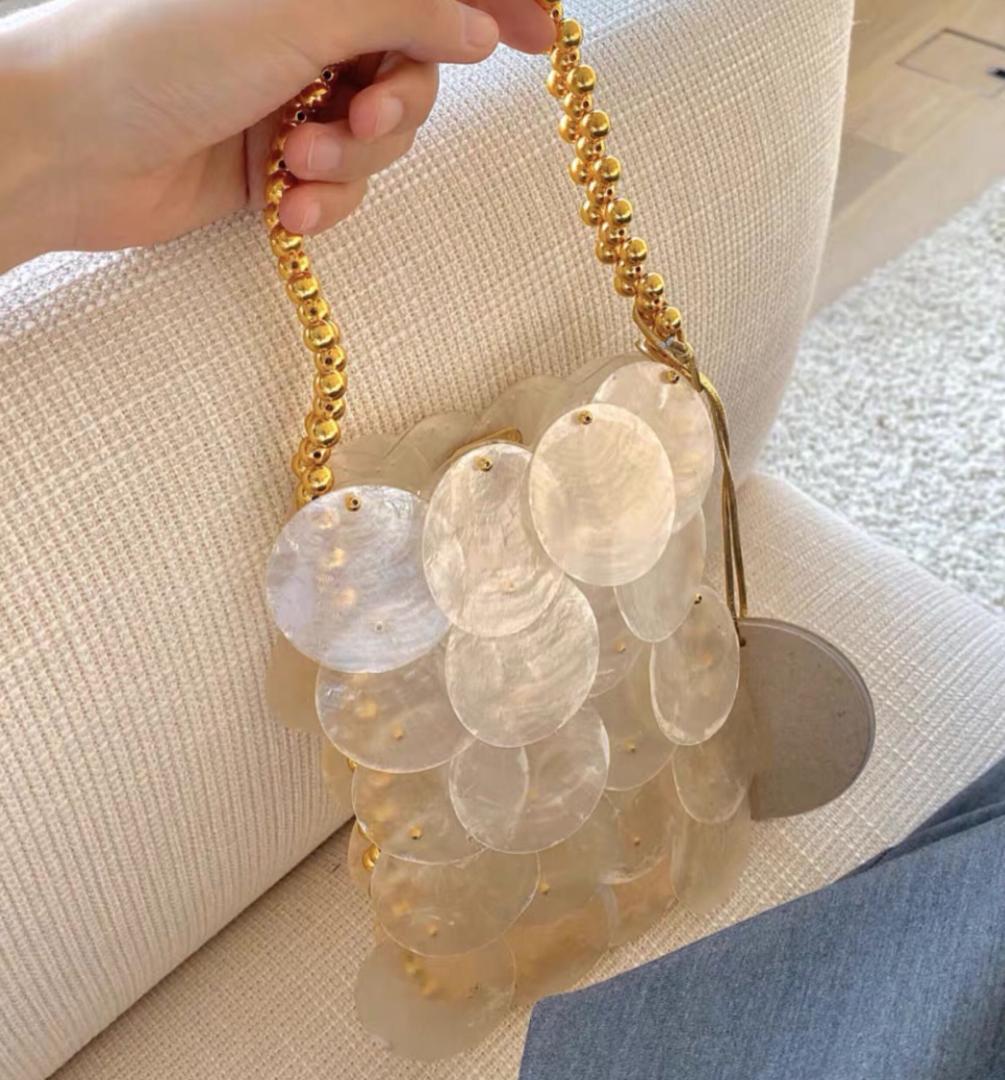 Women Bags Pearl Shell Sequins Chain Woven Bag Hollow Evening Bags Clutch Female Travel Holiday Shoulder Bag Handbag, Shell pouch
Women Bags Pearl Shell Sequins Chain Woven Bag Hollow Evening Bags Clutch Female Travel Holiday Shoulder Bag Handbag, Shell pouch
