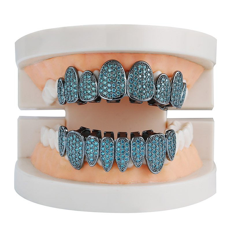 Gold & White Gold Full CZ Cubic Zirconia Iced Out Vampirt Teeth Grillz Irregular Colorful Diamond Fangs Grills Hip Hop Halloween Teeth Caps