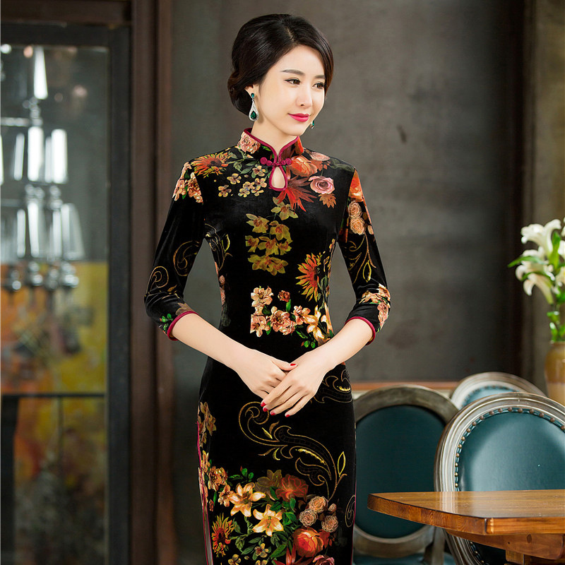 Vintage Chinese Women's Long Velvet Dress Cheongsam QiPao Evening Dress S--4XL Free shipping
Vintage Chinese Women's Long Velvet Dress Cheongsam QiPao Evening Dress S--4XL Free shipping