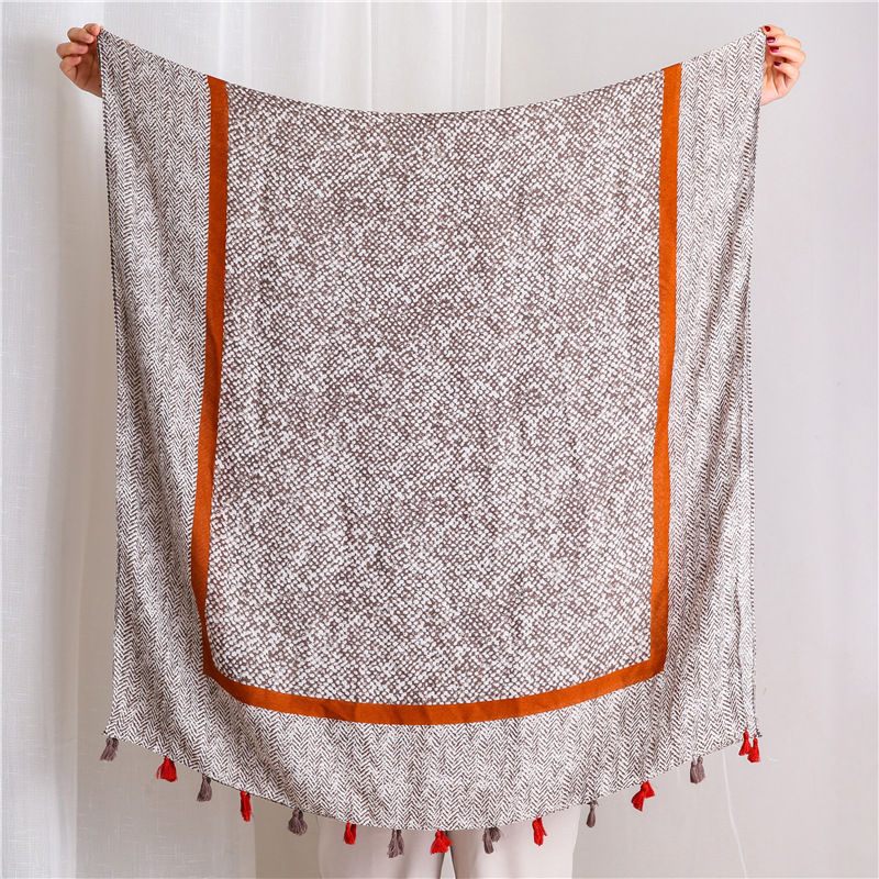 Fashion women's new ladies snakeskin leopard cotton scarf tassel shawl holiday sunscreen scarf Muslim headscarf woman