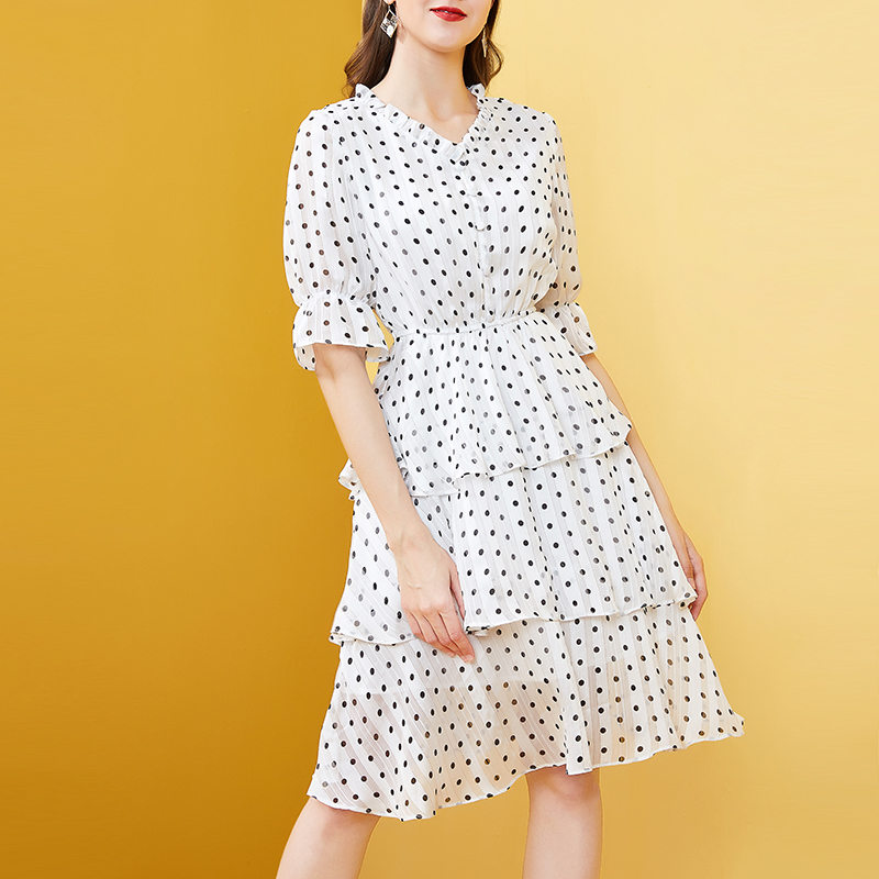 Ruffles Polka Dot Women Chiffon Dress Elastic Waist Flare Sleeve Female Long Vestidos A-line White Dress
Ruffles Polka Dot Women Chiffon Dress Elastic Waist Flare Sleeve Female Long Vestidos A-line White Dress