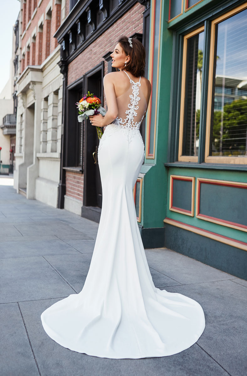 Mermaid Lace Fabulous Beaded Wedding Dresses Halter Neck Plus Size See Through Back Bridal Gowns Sweep Train Robe De Marie