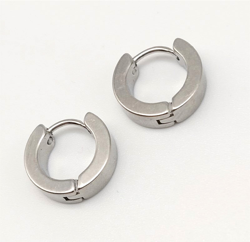 Hip Hop Colorful Ear Clip Hoop Earrings Stainless Steel Classic Circle Earrings Jewelry Men Women Wholesale