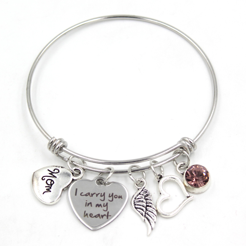 Wholesale Stainless steel bangle I carry you in my heart Family Memorial Bracelet Bangle souvenir Mom Dad Grandma Remembrance Bracelet gift
Wholesale Stainless steel bangle I carry you in my heart Family Memorial Bracelet Bangle souvenir Mom Dad Grandma Remembrance Bracelet gift