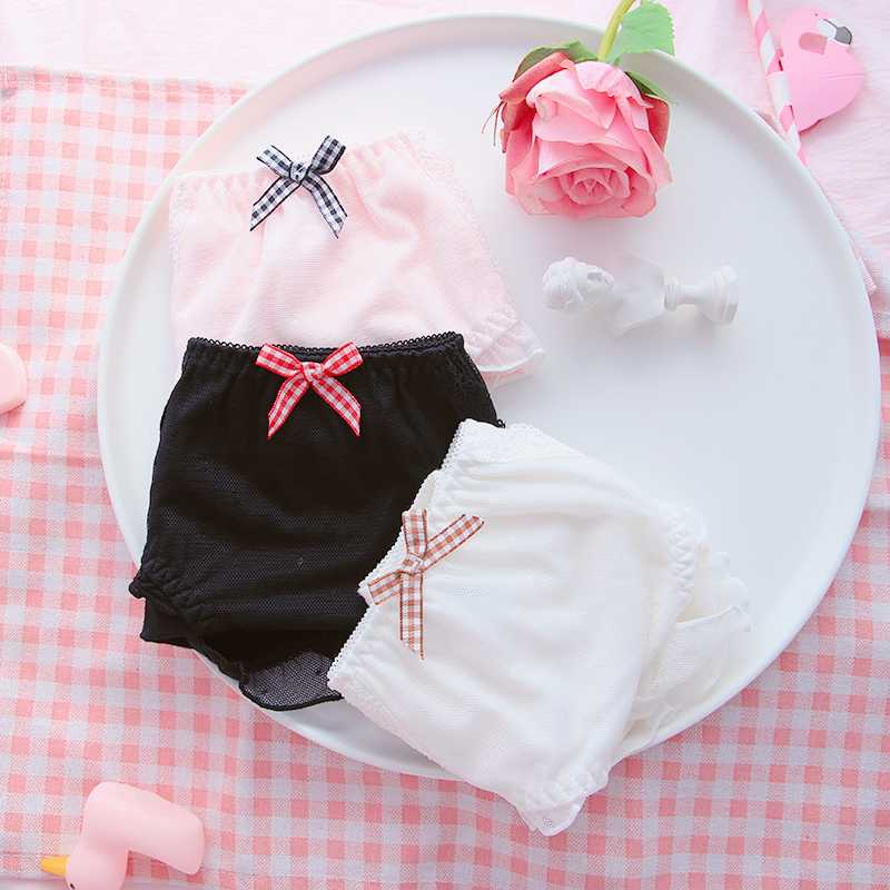 Strawberry Plaid Girl Soft Cute Sweet Simple Cute Solid Color Lace Comfort Mid Waist Student Cotton Underwear Lolita, Knight black
Strawberry Plaid Girl Soft Cute Sweet Simple Cute Solid Color Lace Comfort Mid Waist Student Cotton Underwear Lolita, Knight black