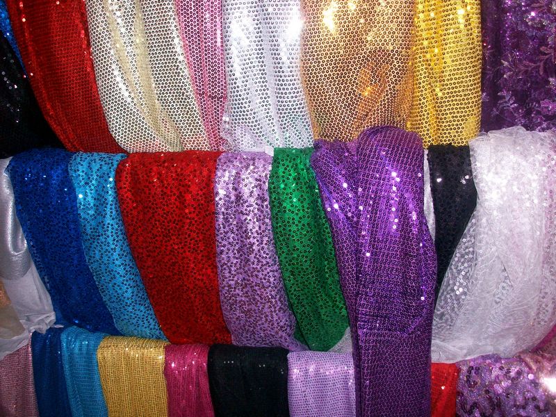 2020 African Mermaid Bridesmaid Dresses Long Champagne Gold Sequined Top Red Chiffon Maid Of Honor Wedding Guest Dress Custom Made EN110310