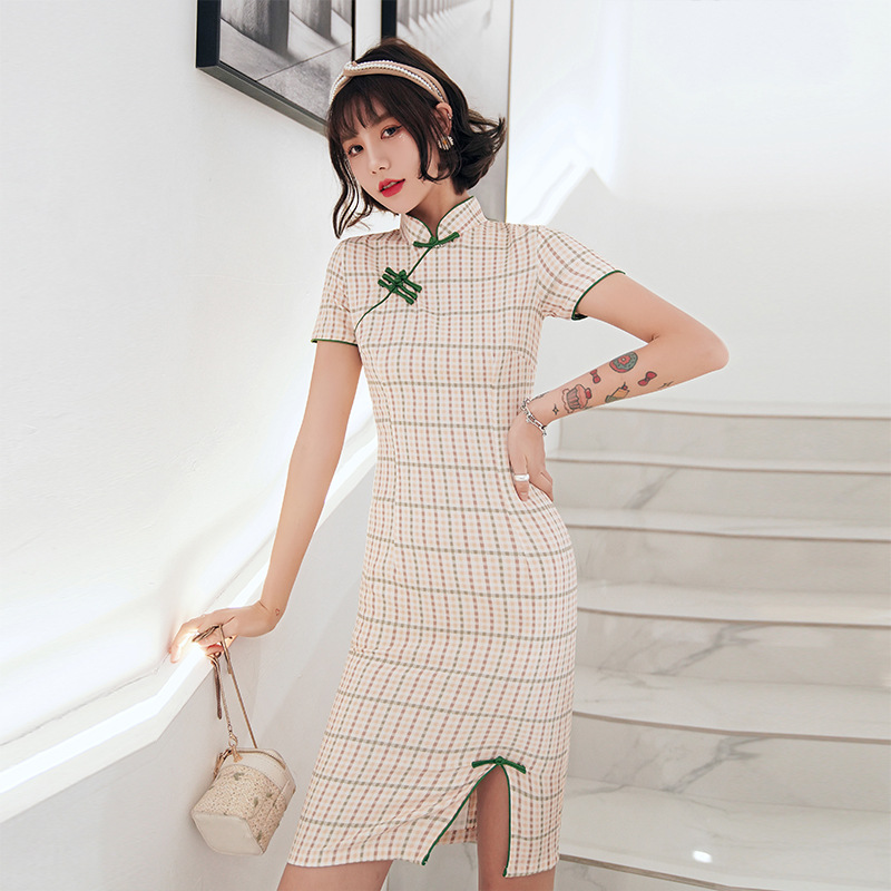 FZSLCYIYI Ladies Chinese Plaid Print Satin Silk Cheongsam China Elegant Daily Traditional Dress Mandarin Collar Print Qipao 
FZSLCYIYI Ladies Chinese Plaid Print Satin Silk Cheongsam China Elegant Daily Traditional Dress Mandarin Collar Print Qipao