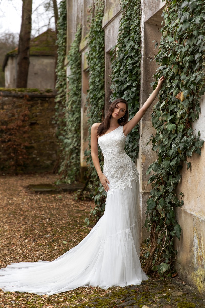 Beaded Amazing Mermaid Lace Backless Wedding Dresses One Shoulder Neck Plus Size Sequined Bridal Gowns Sweep Train Trumpet Robe De Marie