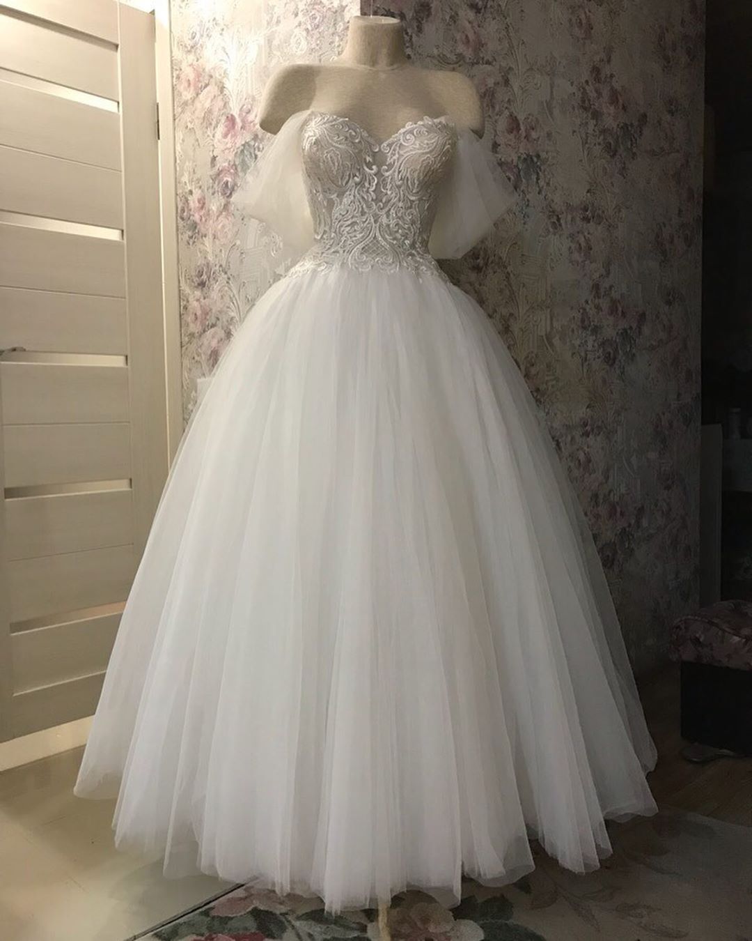 Lace A Charming Line Wedding Dresses Off The Shoulder Neck Short Sleeves Bridal Gowns Tulle Ankle Length Robe De Marie nkle