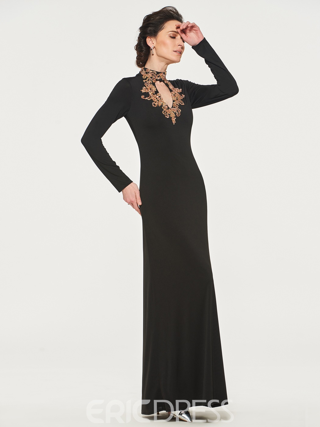 Elegant Sheath Mother of The Bride Dresses Keyhole High Neck Long Sleeve Wedding Guest Dress Lace Crystal Sweep Train Evening Gown