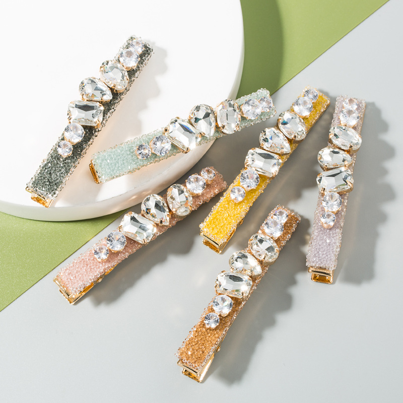 1PC Exquisite Colour Glass Rhinestone Girls Hair Clips Women's Hair Accessories Grips Hairpin Barrettes HeadWear
1PC Exquisite Colour Glass Rhinestone Girls Hair Clips Women's Hair Accessories Grips Hairpin Barrettes HeadWear