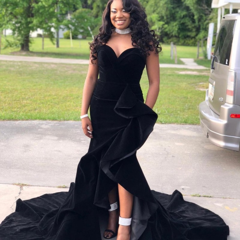 Simple Black Girls Mermaid Evening Formal Dresses Cheap Sweetheart Neck Side Split Velvet Long Prom Dresses With Ruffles, Dark green
Simple Black Girls Mermaid Evening Formal Dresses Cheap Sweetheart Neck Side Split Velvet Long Prom Dresses With Ruffles, Dark green