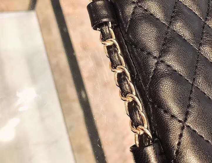 2021 New Best lover gift Brand mobile phone bag Black Leather Zero Purse Fashion women chain shoulder bag Lady Luxury Clutch Wallet
2021 New Best lover gift Brand mobile phone bag Black Leather Zero Purse Fashion women chain shoulder bag Lady Luxury Clutch Wallet