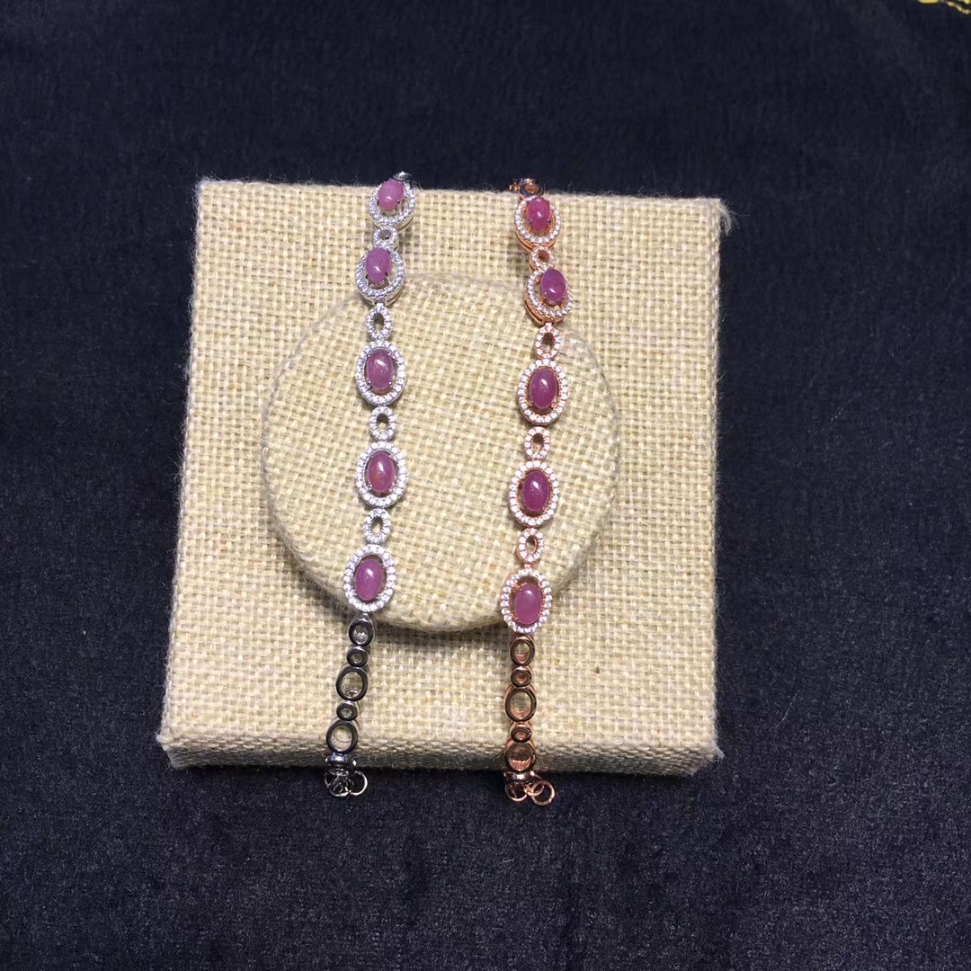 Ruby moisturizing bracelet