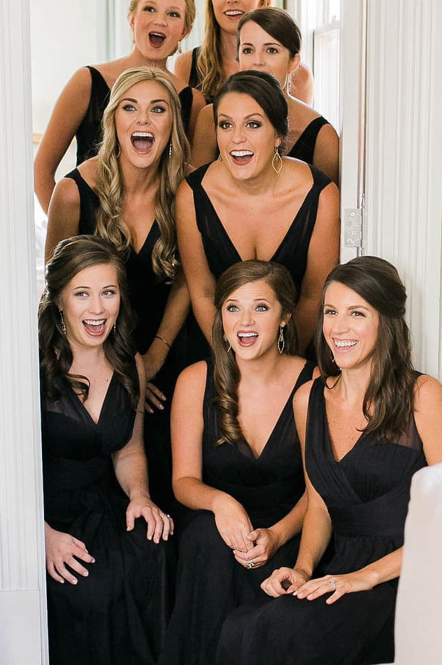 Black V Neck Bridesmaid Dresses Pleats Chiffon Floor Length Maid of Honor Dress for Wedding Party