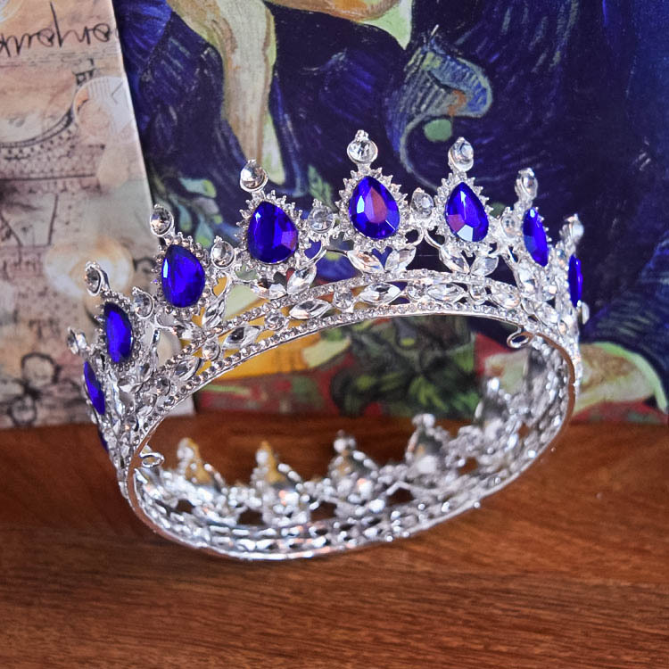 Blue Diamond Cycle Crown Ladies Jewelry Diamond Crowns Bride Wedding Accessories Round Crown European Style Retro Palace Crown
Blue Diamond Cycle Crown Ladies Jewelry Diamond Crowns Bride Wedding Accessories Round Crown European Style Retro Palace Crown