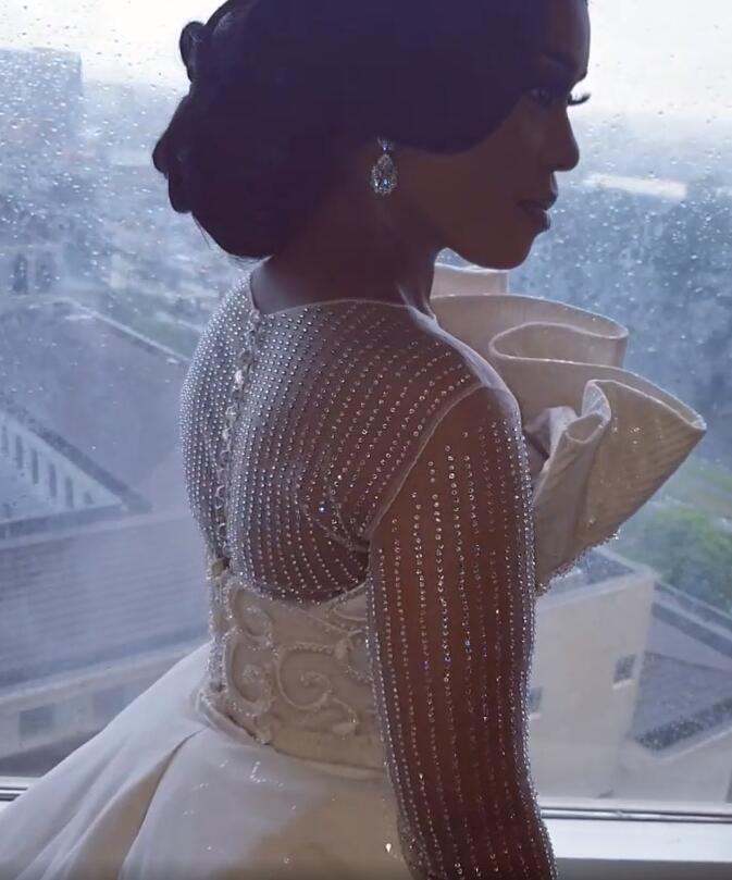 2019 Arabic Sparkly Luxurious Mermaid Wedding Dresses Sheer Neck Long Sleeves Bridal Dresses Sequined Wedding Gowns ZJ322