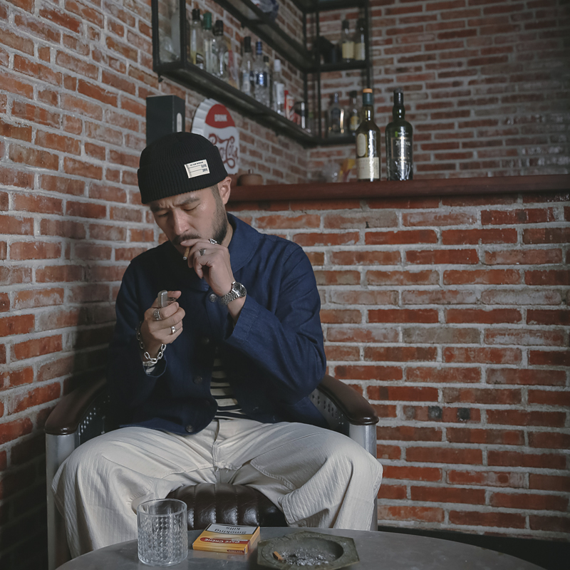 bronson USN wool knit tight-fitting flexible watch cap 
bronson USN wool knit tight-fitting flexible watch cap