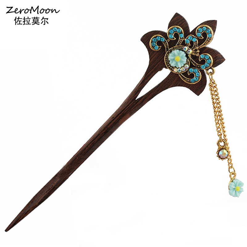 Crystal Rhinestone Peacock Wood Hair Sticks Rose Flower Metal Chain Tassel Hairpin Women Hair Accessory Vintage Fashion Jewelry
Crystal Rhinestone Peacock Wood Hair Sticks Rose Flower Metal Chain Tassel Hairpin Women Hair Accessory Vintage Fashion Jewelry