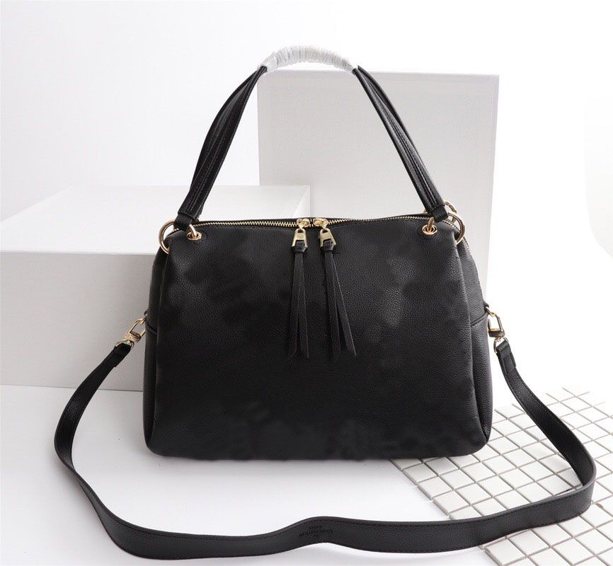 Fashion handbags 2019 designer handbags high quality ladies shoulder bags Cross Body outdoor leisure bag handbag wallet free shipping
Fashion handbags 2019 designer handbags high quality ladies shoulder bags Cross Body outdoor leisure bag handbag wallet free shipping