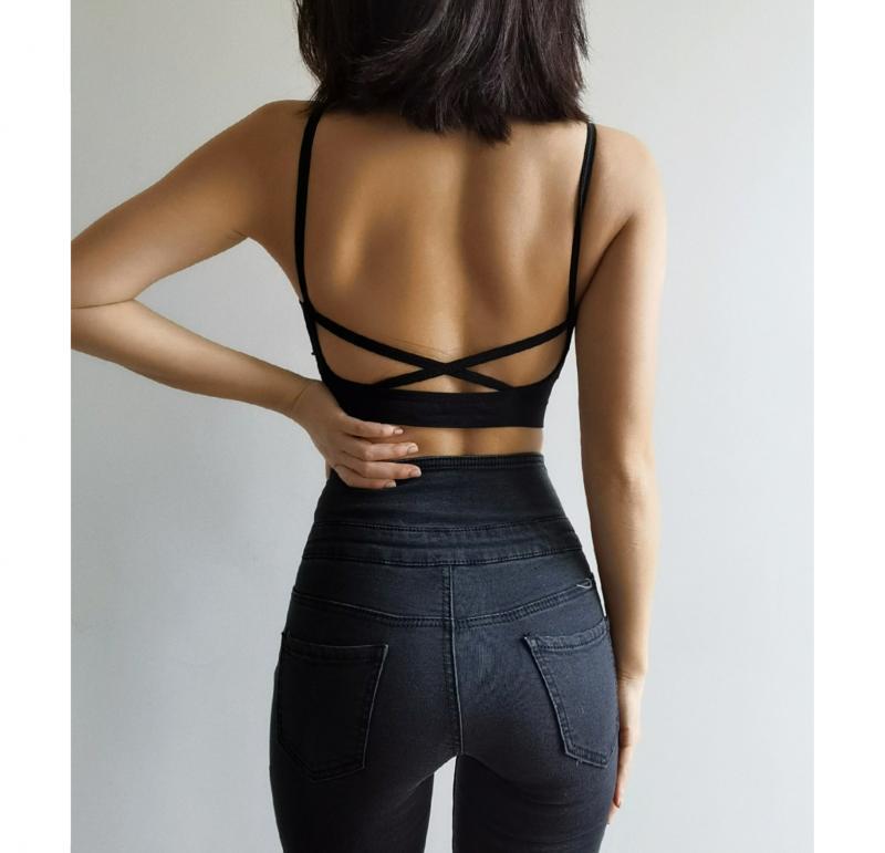 Cross U-neck large open back elastic steel free sport wind invisible knitted underwear solid vest, Black
Cross U-neck large open back elastic steel free sport wind invisible knitted underwear solid vest, Black