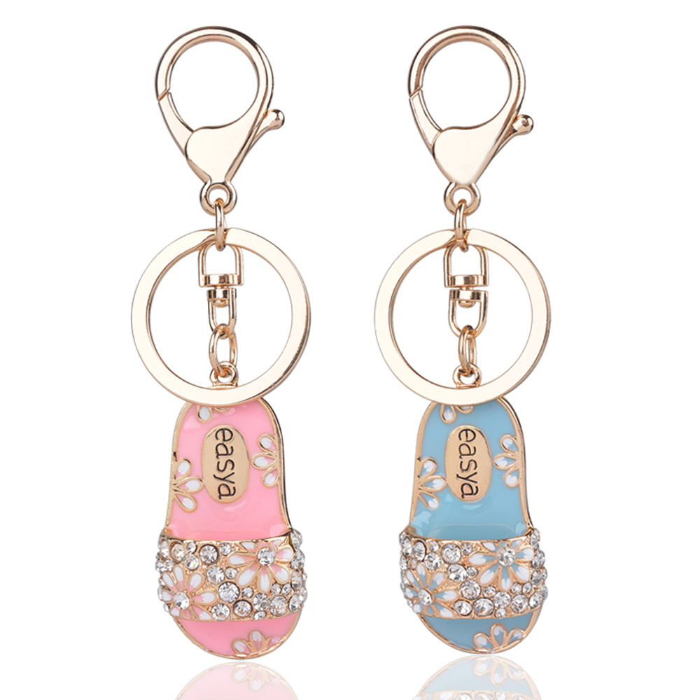 Creative slippers alloy key chain female bag pendant pendant lover crystal shoes keychain personalized car key chains key ring